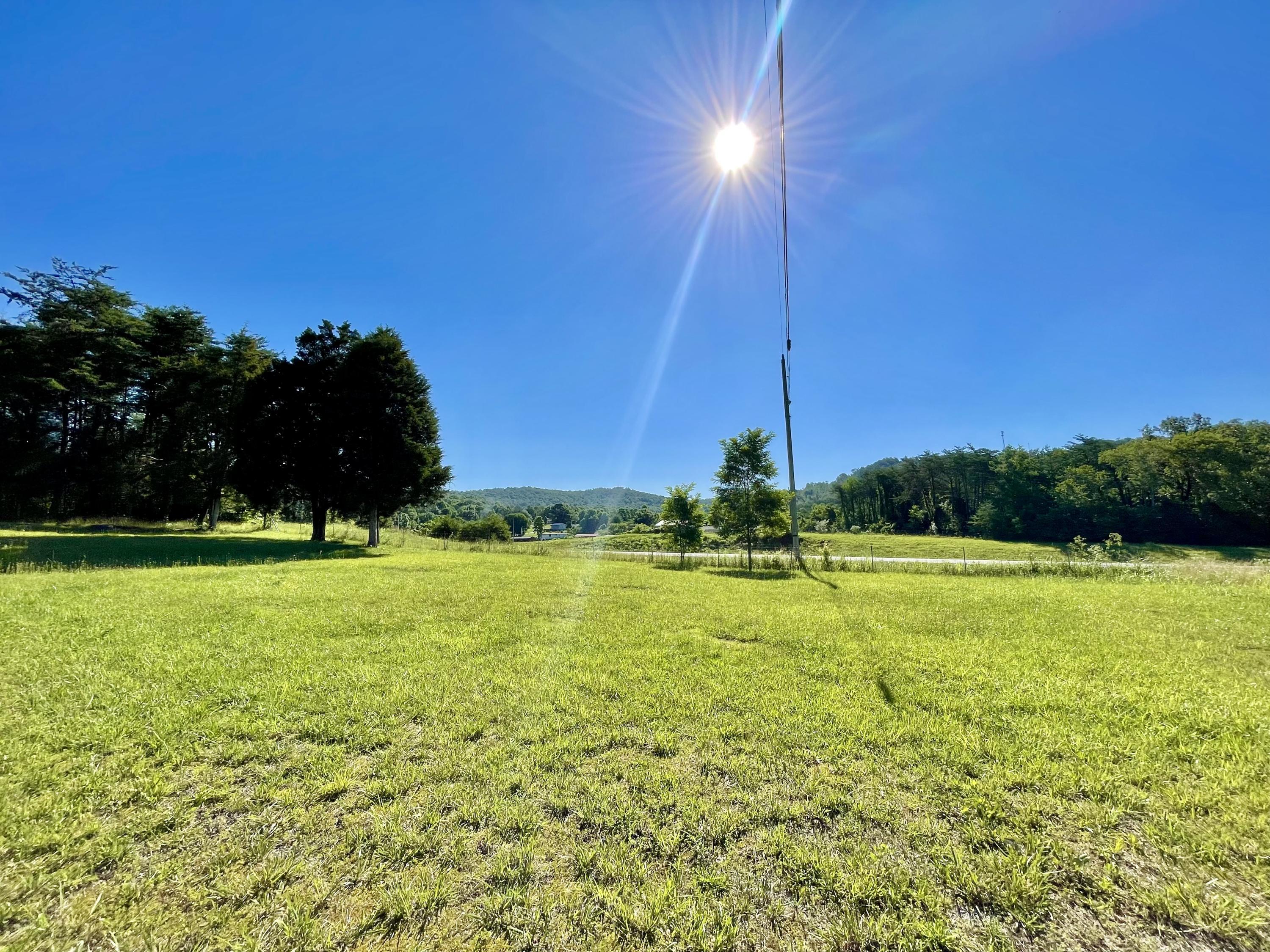 1755 Cedar Grove Road Somerset, KY 42501 - Photo 1 of 7 8ECBF7CE-32AC-4740-A107-6FB46243E488<|><