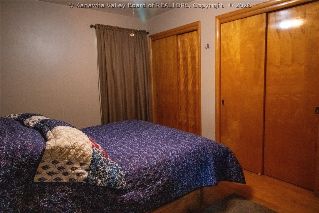 1807 Co Rte 622/4 Charleston, WV 25320 - Photo 19 of 27 master bedroom