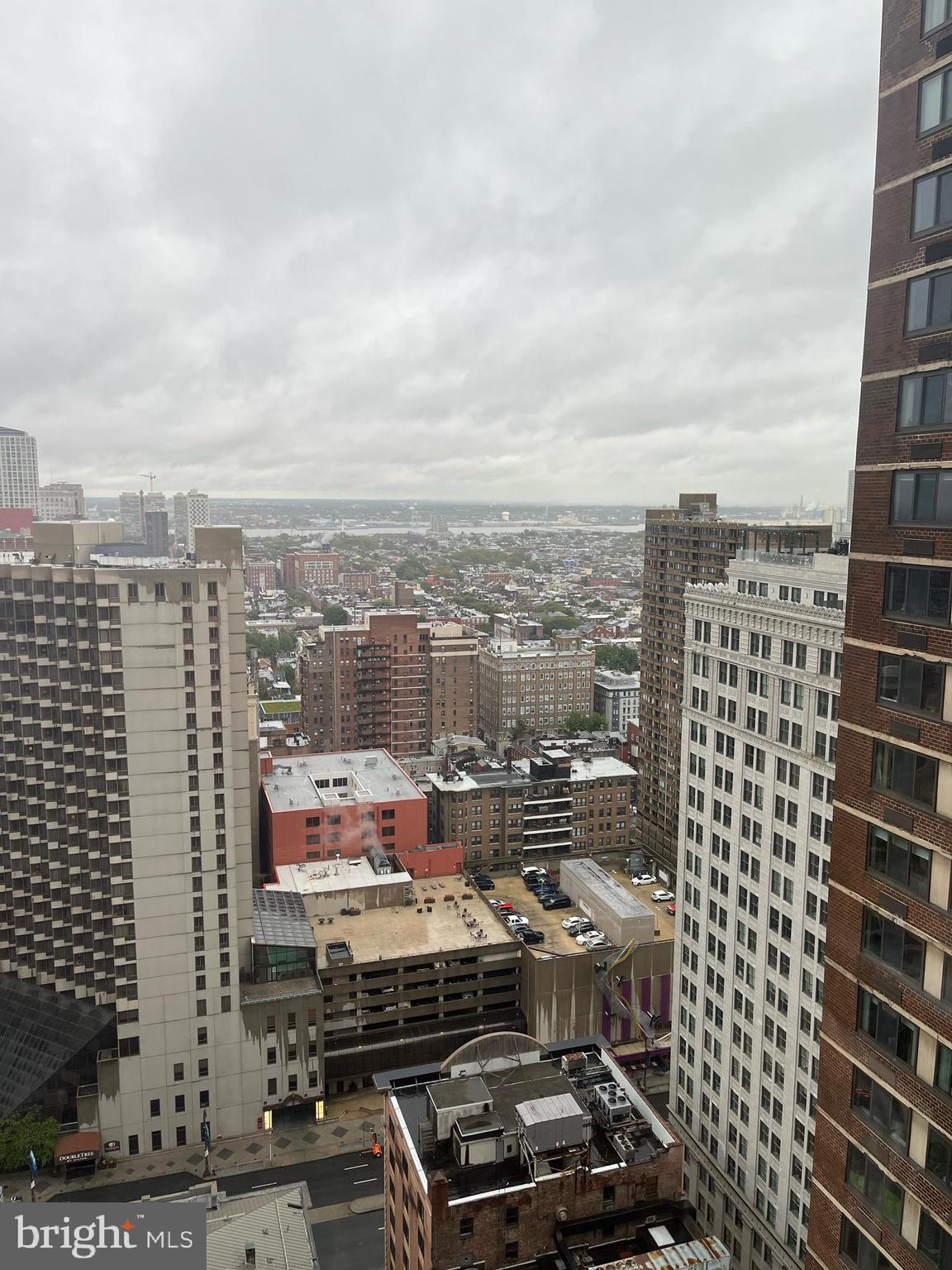 1420 Locust Street, Unit 32G Philadelphia, PA 19102 - Photo 6 of 19