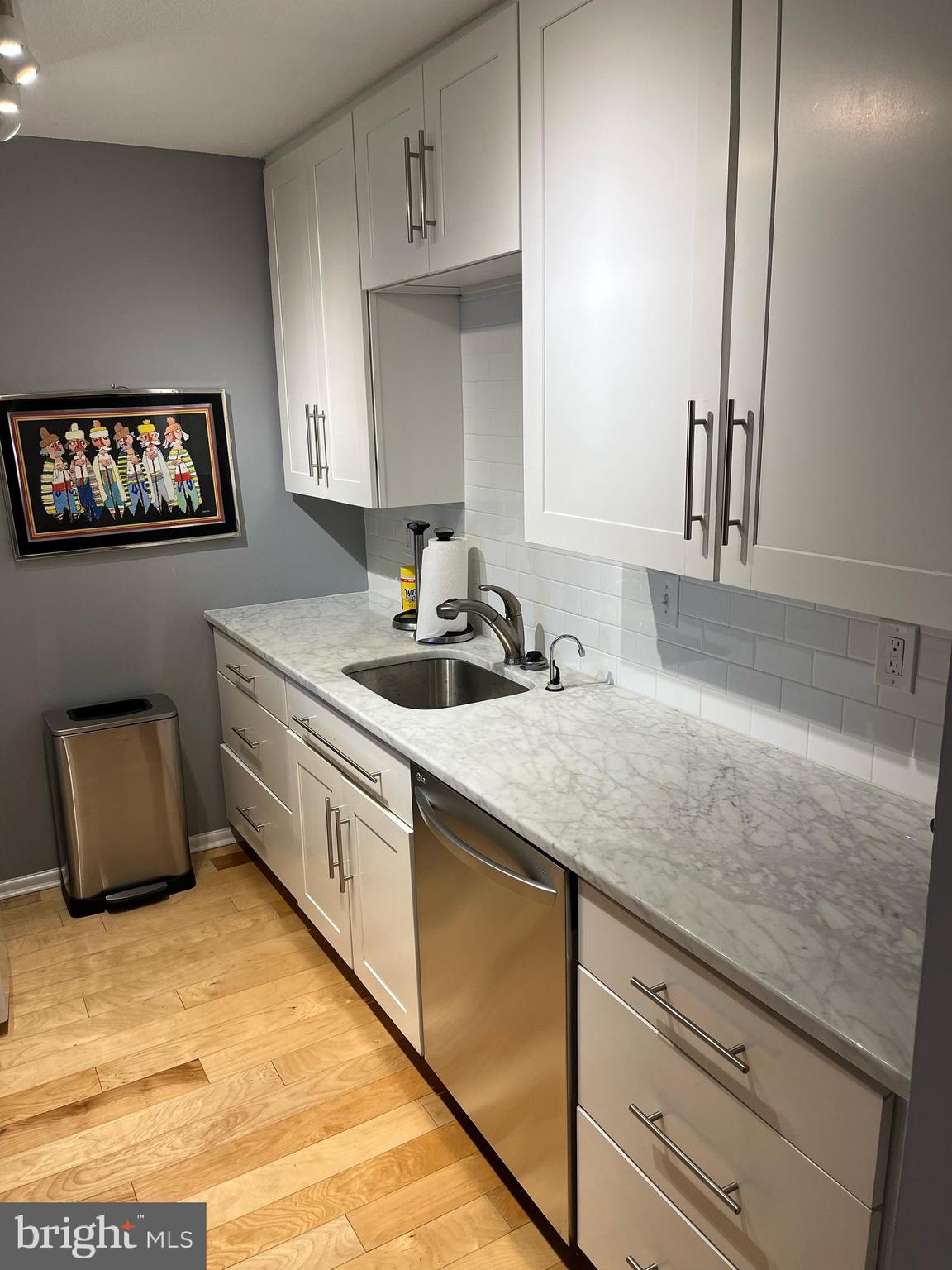 1420 Locust Street, Unit 32G Philadelphia, PA 19102 - Photo 10 of 19