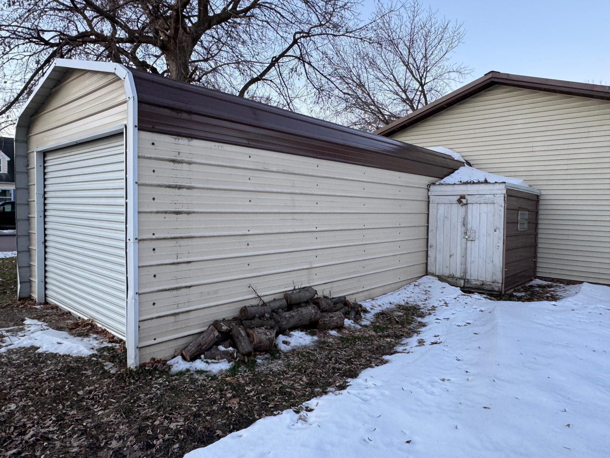 491 3rd Avenue Southeast Wells, MN 56097 - Photo 4 of 26