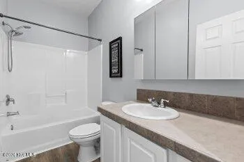 $1,600 | 301 Sand Ridge Road, Hubert, NC 28539