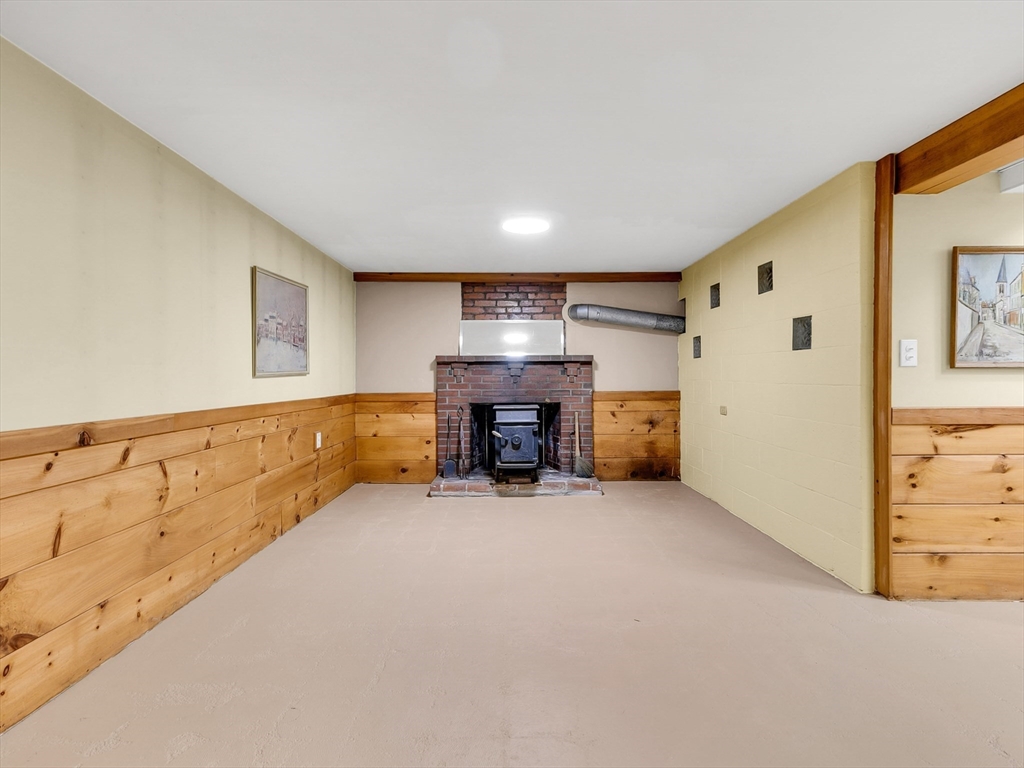 16 Mildred Road Danvers, MA 01923 - Photo 19 of 27