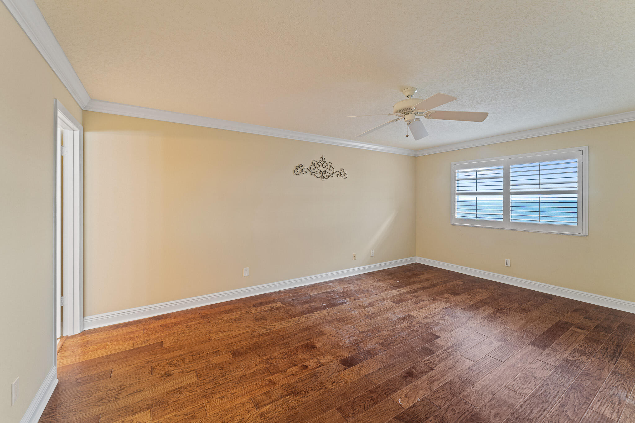 10 Northeast Plantation Road, Unit 305 Jensen Beach, FL 34957 - Photo 28 of 48 an empty room with windows and closet