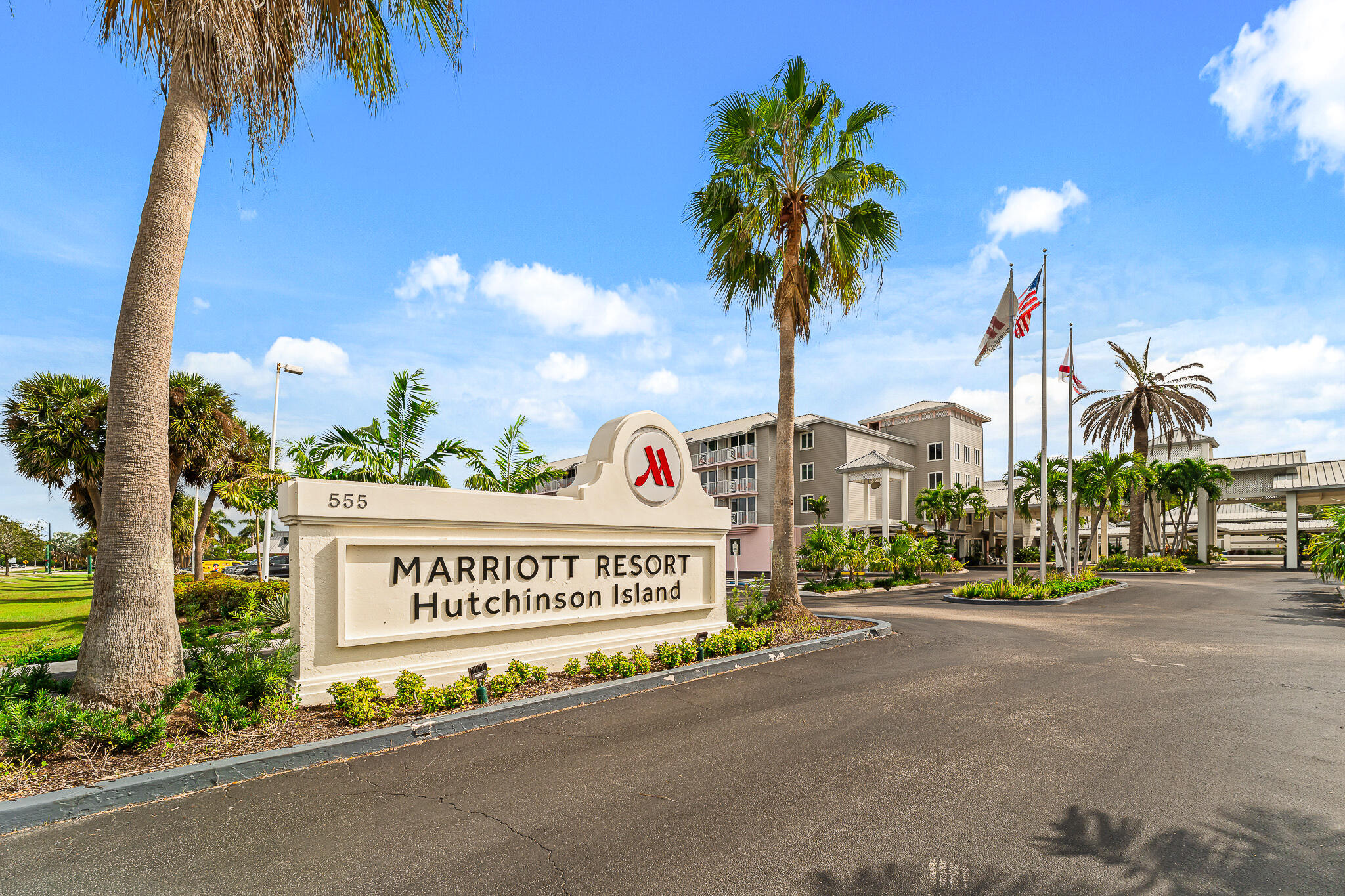 10 Northeast Plantation Road, Unit 305 Jensen Beach, FL 34957 - Photo 45 of 48 a sign on the side of a street