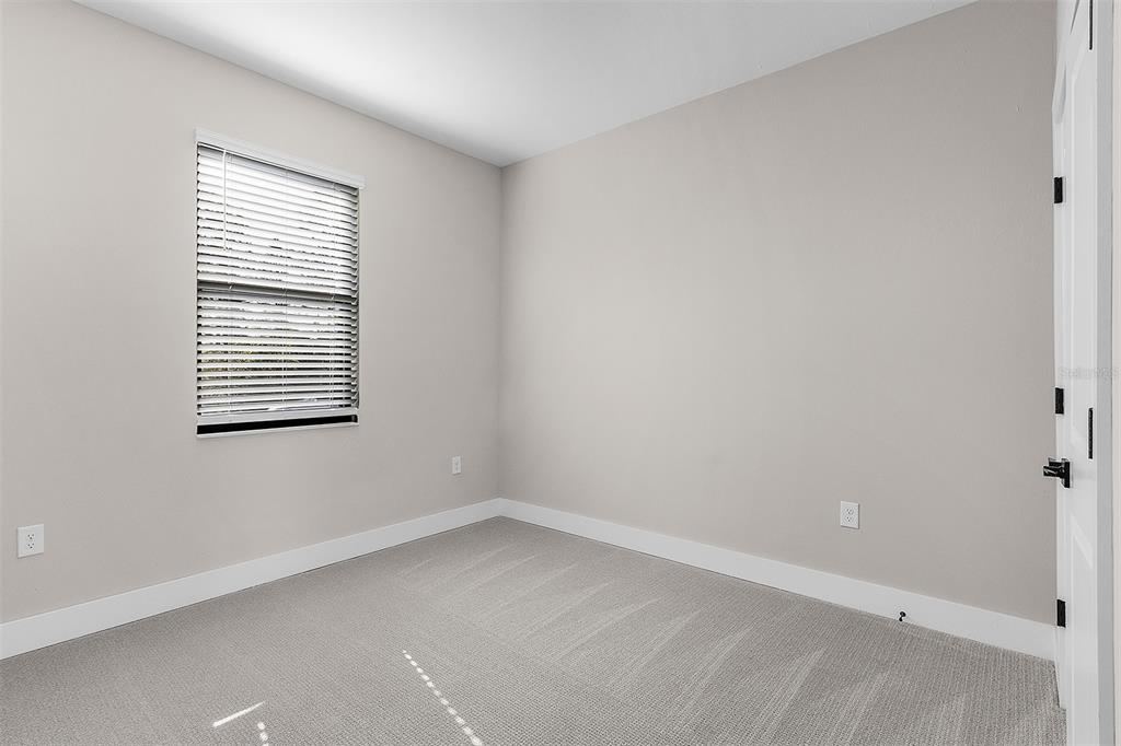 2405 Gallagher Road Dover, FL 33527 - Photo 11 of 12