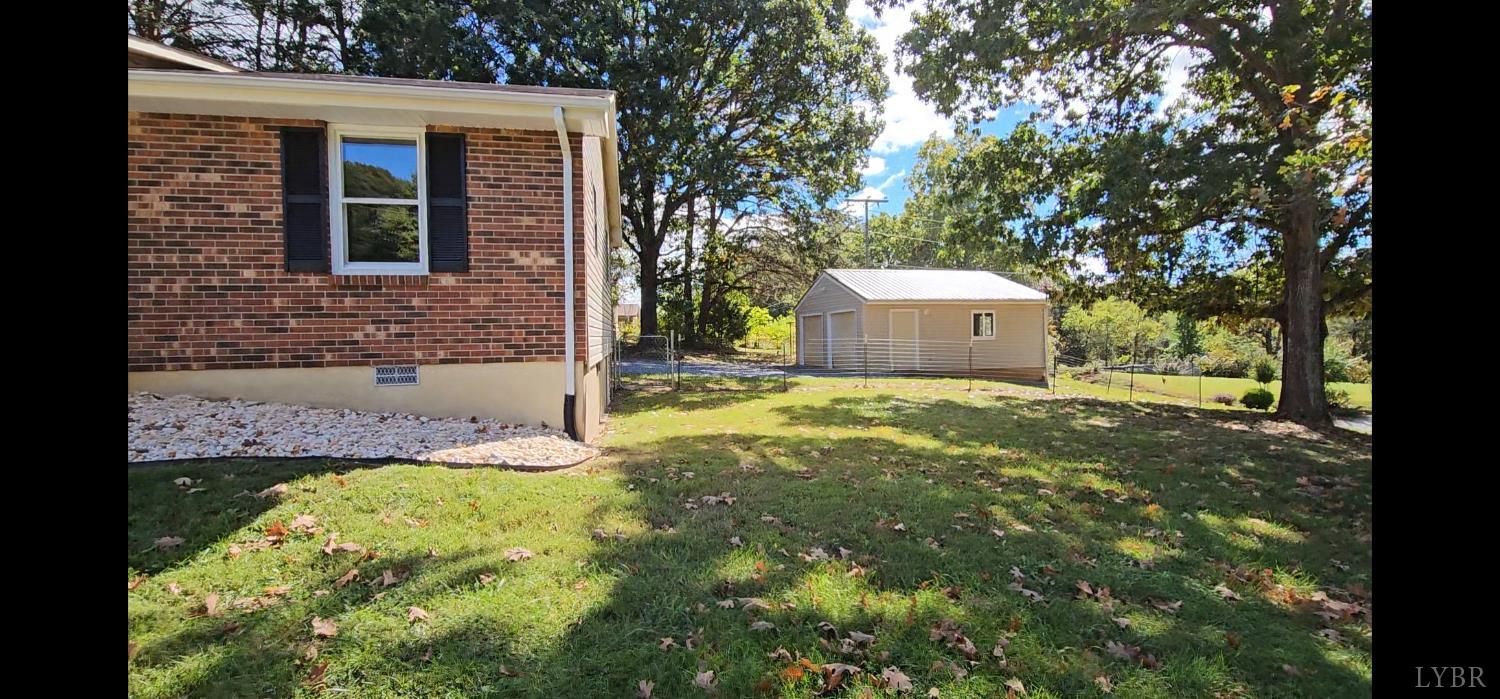 102 Ridgeview Road Hurt, VA 24563 - Photo 41 of 41 a view of a house with backyard and tree