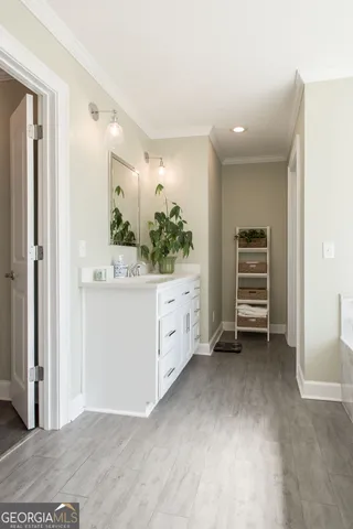 $730,500 | 928 North McBride Street, Ailey, GA 30410