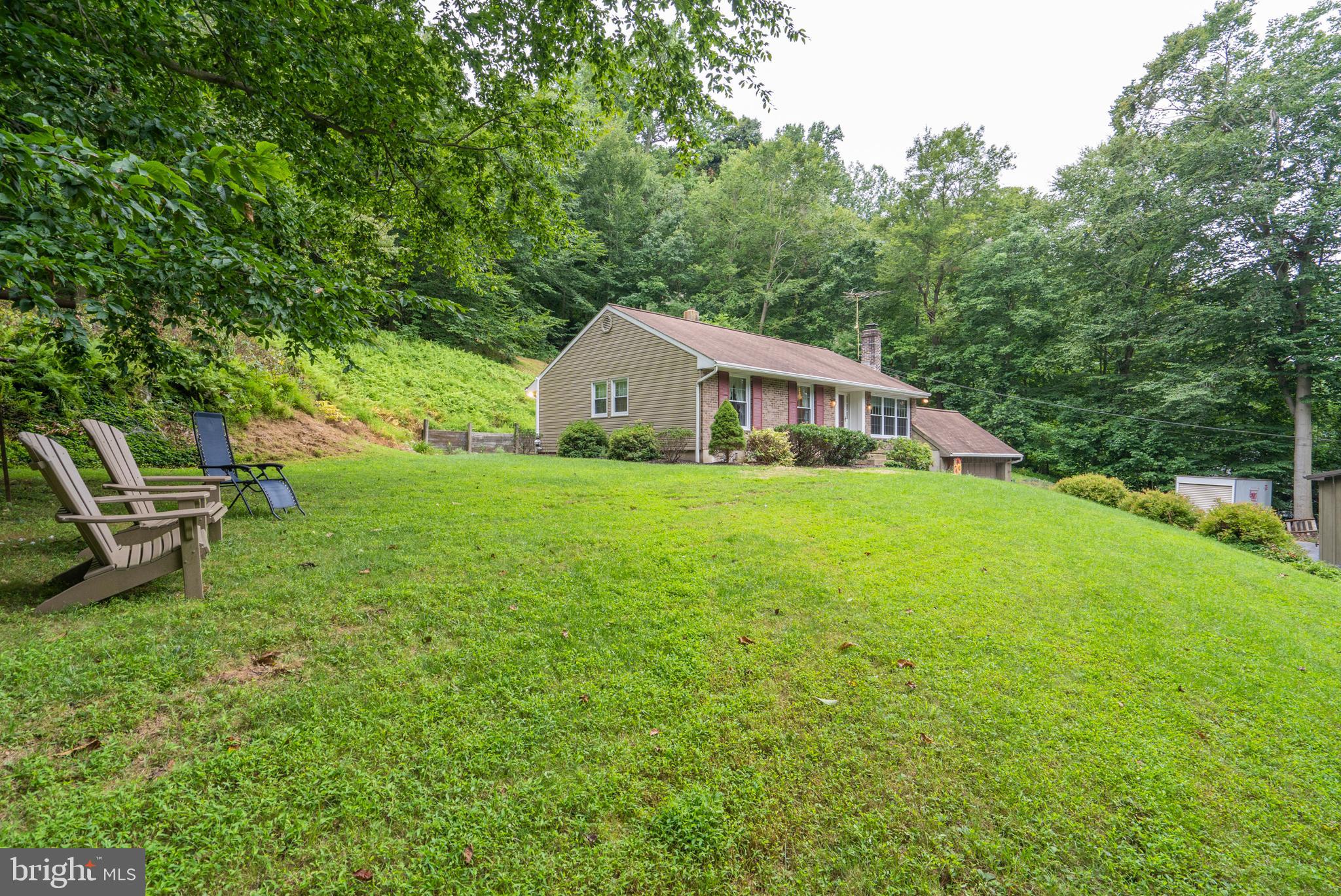 172 Cooks Glen Road Spring City, PA 19475 - Photo 8 of 44