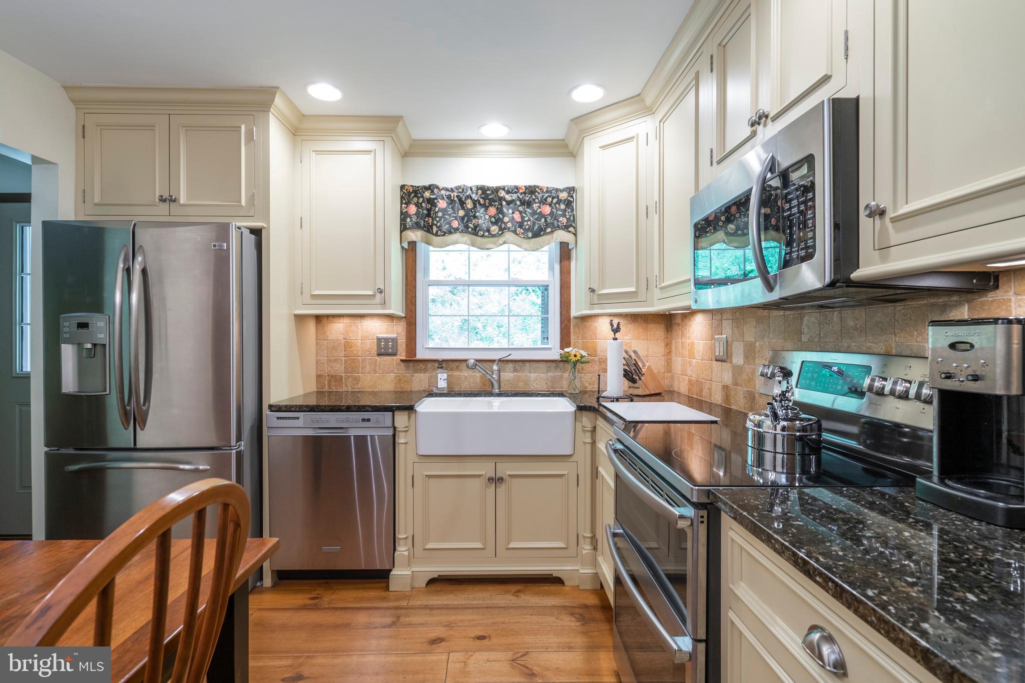 172 Cooks Glen Road Spring City, PA 19475 - Photo 9 of 44