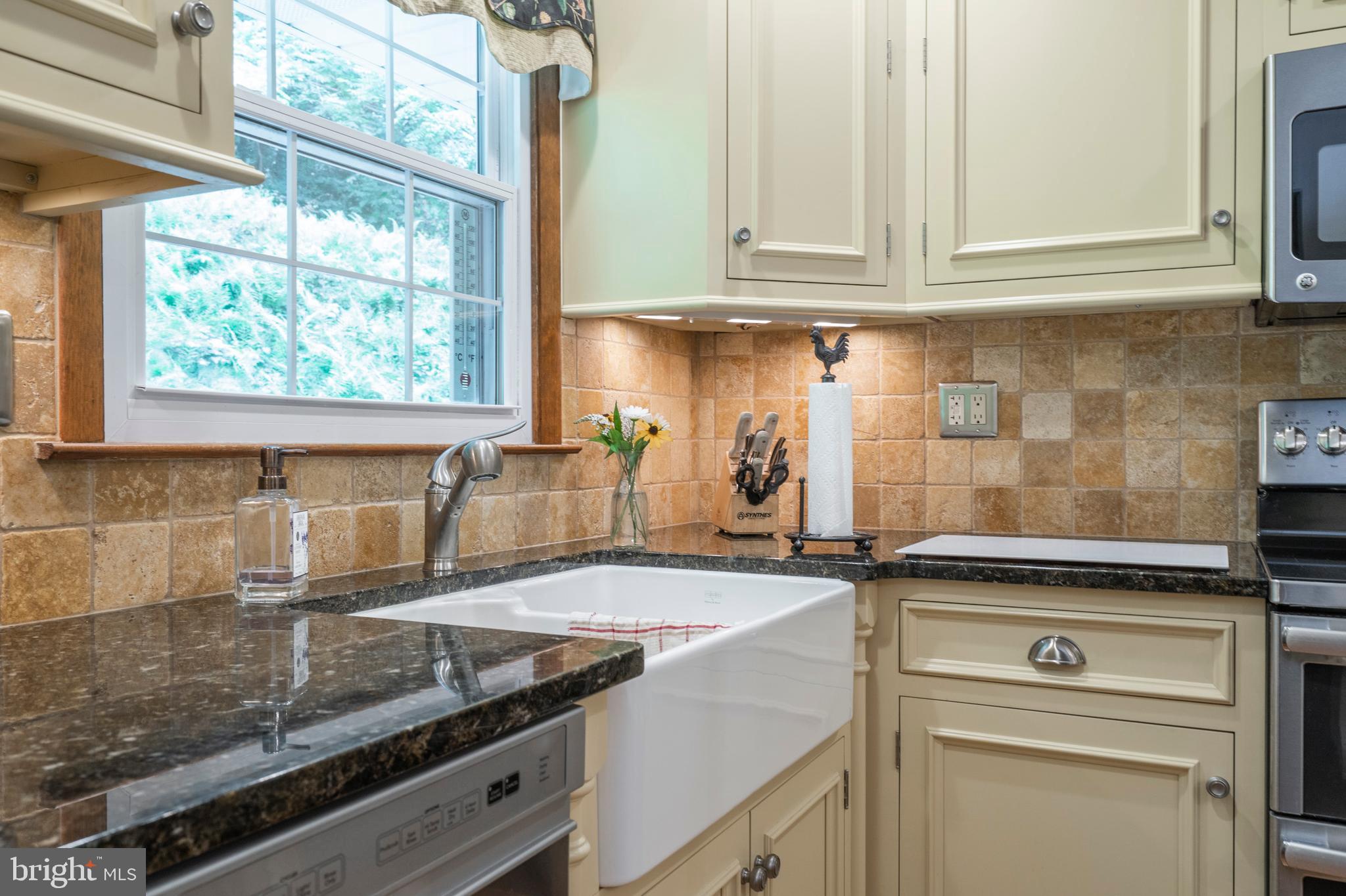 172 Cooks Glen Road Spring City, PA 19475 - Photo 10 of 44