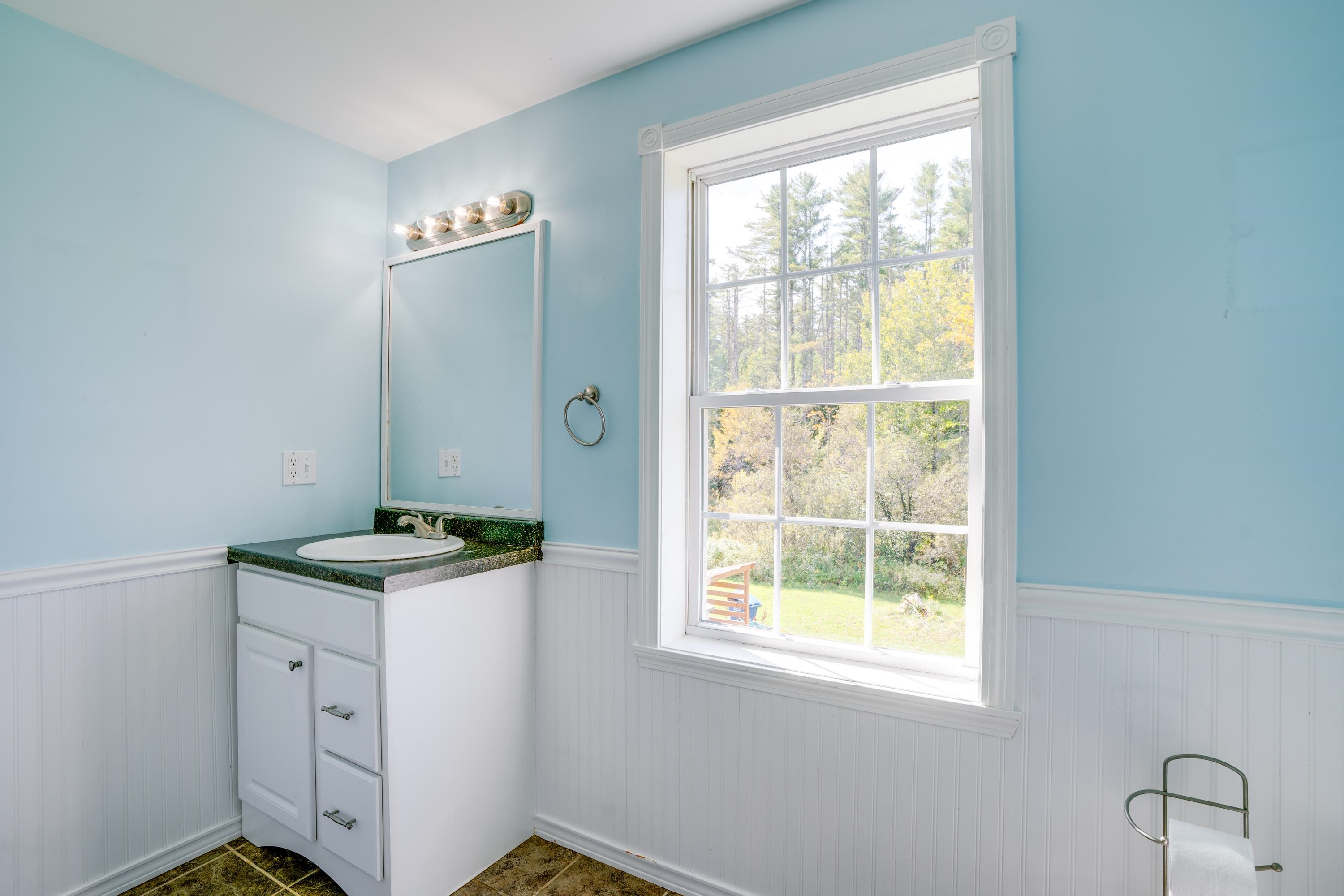 148 Plains Road Jericho, VT 05465 - Photo 12 of 38