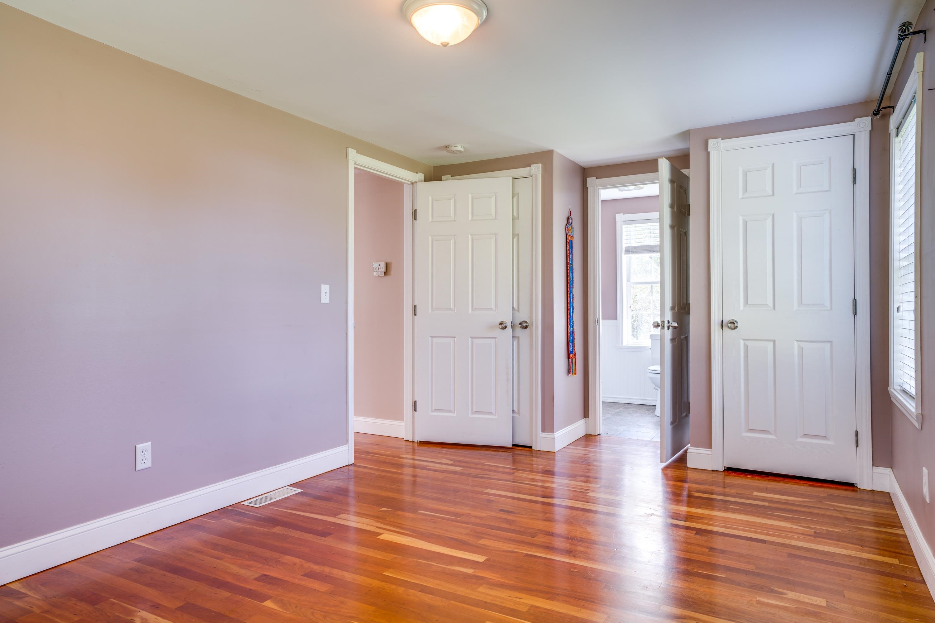 148 Plains Road Jericho, VT 05465 - Photo 4 of 38