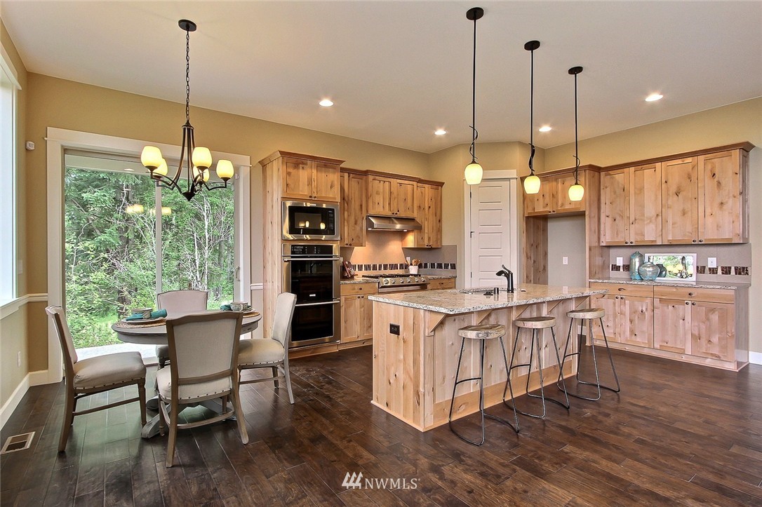 4816 Castleton Road Southwest Port Orchard, WA 98367 - Photo 7 of 13 Gallery Image 7