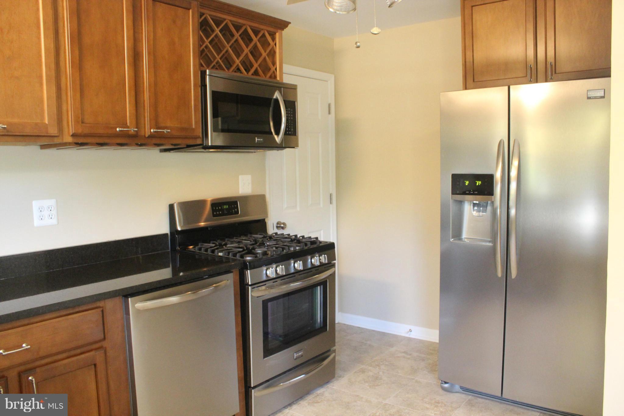 624 Romancoke Road Stevensville, MD 21666 - Photo 8 of 21 Kitchen