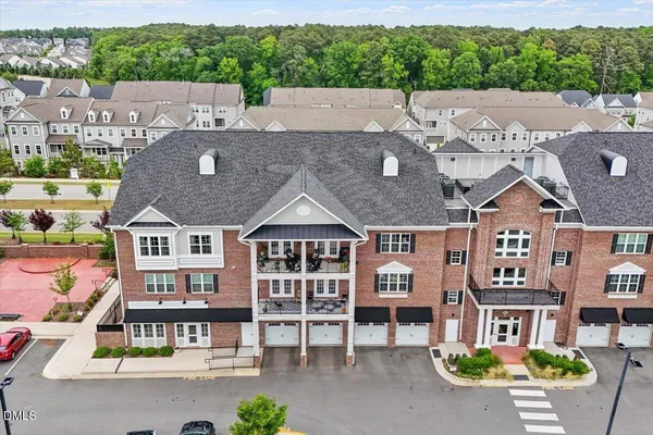 $629,900 | 800 Gathering Park Circle, Unit 304, Cary, NC 27519