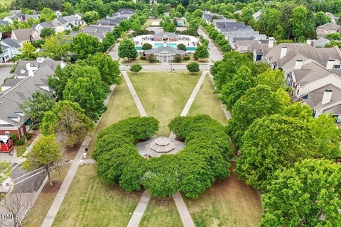 $629,900 | 800 Gathering Park Circle, Unit 304, Cary, NC 27519