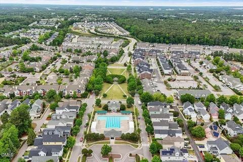 $629,900 | 800 Gathering Park Circle, Unit 304, Cary, NC 27519