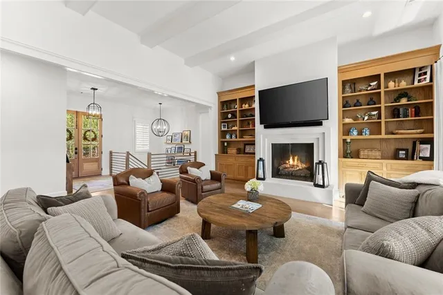 a bathroom with a double vanity sink and mirror