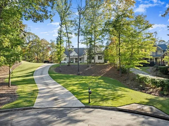 $1,829,000 | 3116 Winding Lake Court, Gainesville, GA 30504
