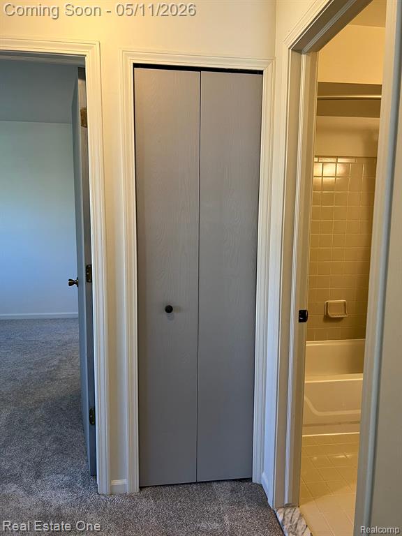 1629 Glenbrooke Court Rochester Hills, MI 48307 - Photo 13 of 29