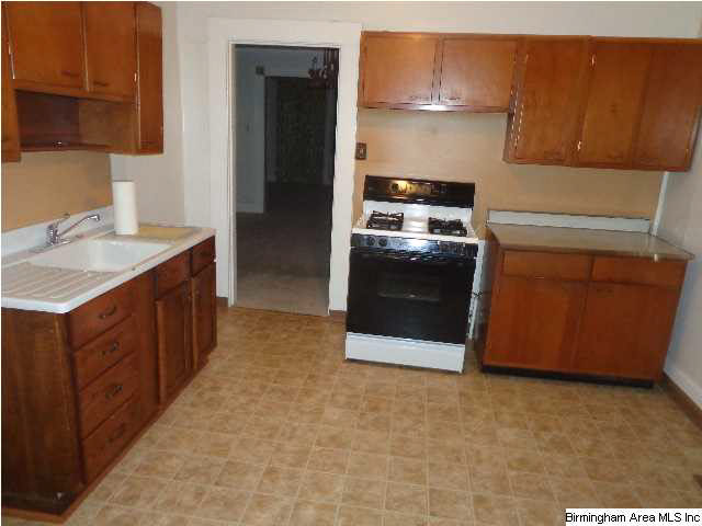 3025 Pike Road Birmingham, AL 35208 - Photo 8 of 9