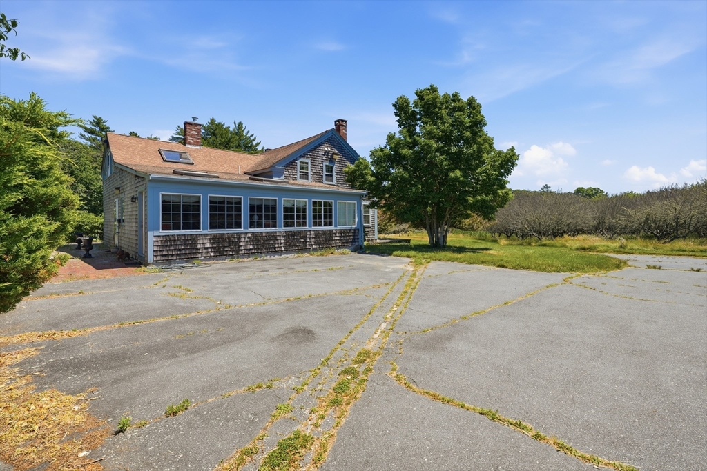 126 Lucy Little Road Dartmouth, MA 02747 - Photo 14 of 27