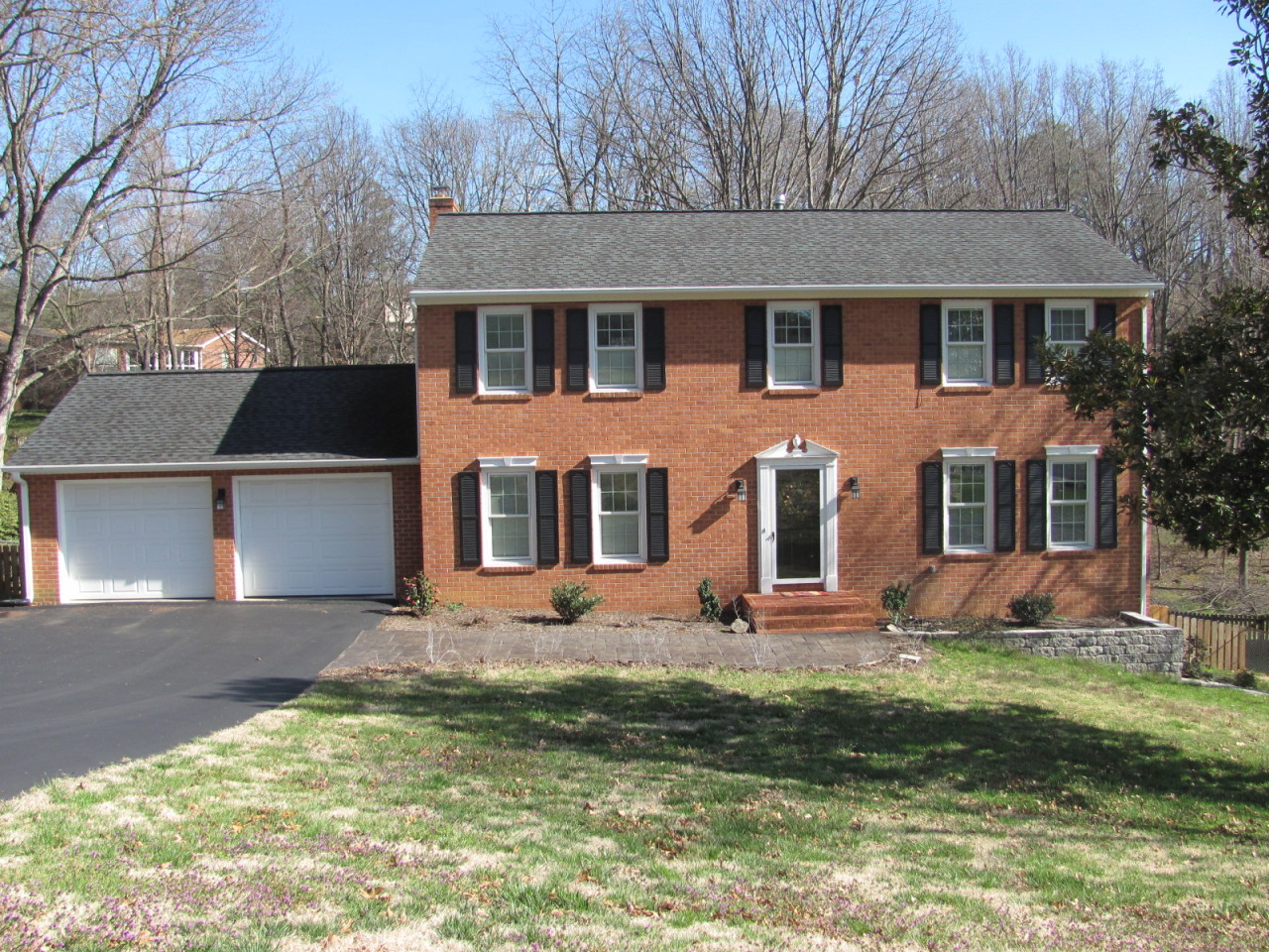 3728 Forest Road Roanoke, VA 24015 - Photo 1 of 49 Front