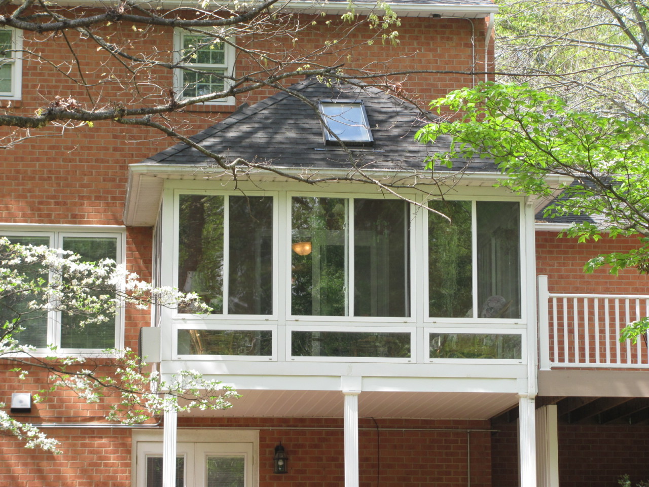 3728 Forest Road Roanoke, VA 24015 - Photo 47 of 49 Glassed Sunroom