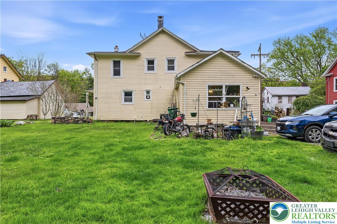 618 Slateford Road Mount Bethel, PA 18343 - Photo 8 of 38