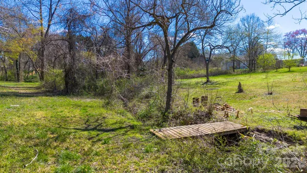 $240,000 | 218 West 28th Street, Newton, NC 28658