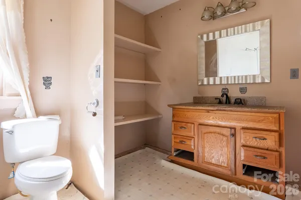 $240,000 | 218 West 28th Street, Newton, NC 28658