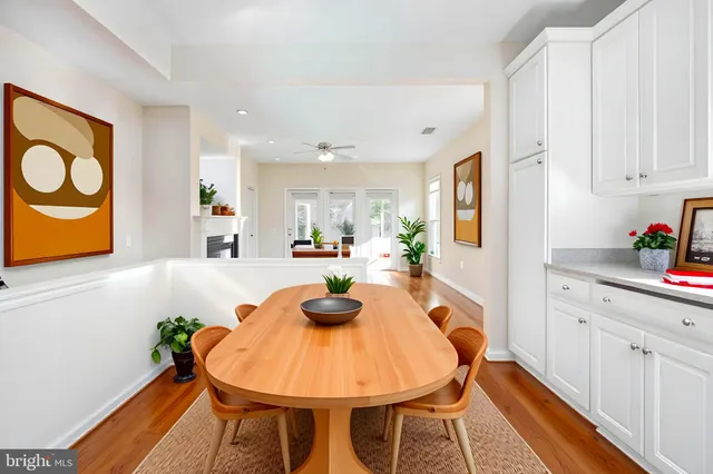 $348,800 | 20 Harborton Lane, Unit 154, Fredericksburg, VA 22406