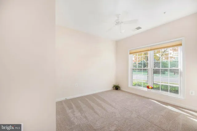 $348,800 | 20 Harborton Lane, Unit 154, Fredericksburg, VA 22406