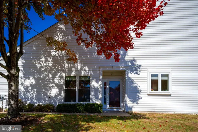 $348,800 | 20 Harborton Lane, Unit 154, Fredericksburg, VA 22406