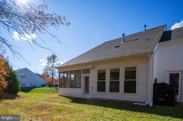 $348,800 | 20 Harborton Lane, Unit 154, Fredericksburg, VA 22406