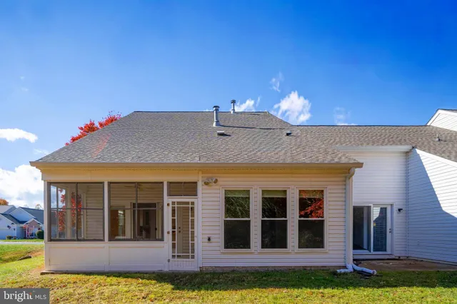 $348,800 | 20 Harborton Lane, Unit 154, Fredericksburg, VA 22406