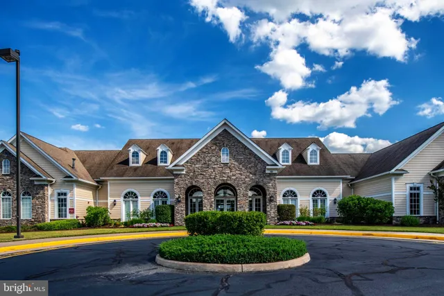 $348,800 | 20 Harborton Lane, Unit 154, Fredericksburg, VA 22406