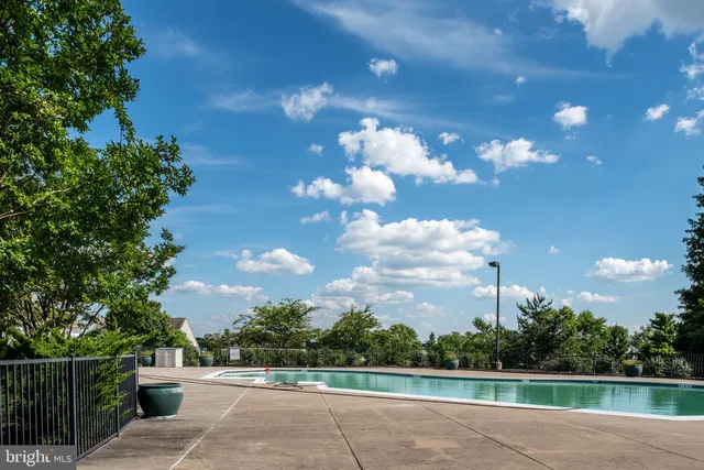 $348,800 | 20 Harborton Lane, Unit 154, Fredericksburg, VA 22406