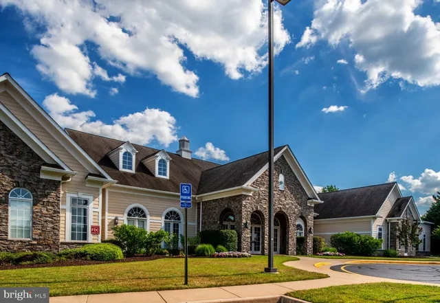 $348,800 | 20 Harborton Lane, Unit 154, Fredericksburg, VA 22406