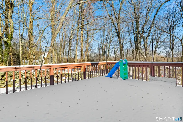 $625,000 | 37 Kitcher Court, Trumbull, CT 06611