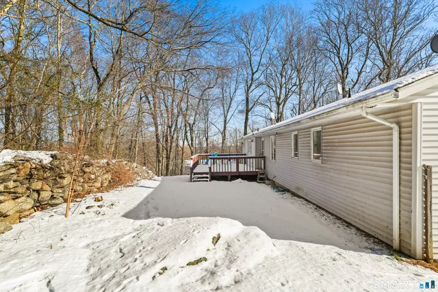 $625,000 | 37 Kitcher Court, Trumbull, CT 06611