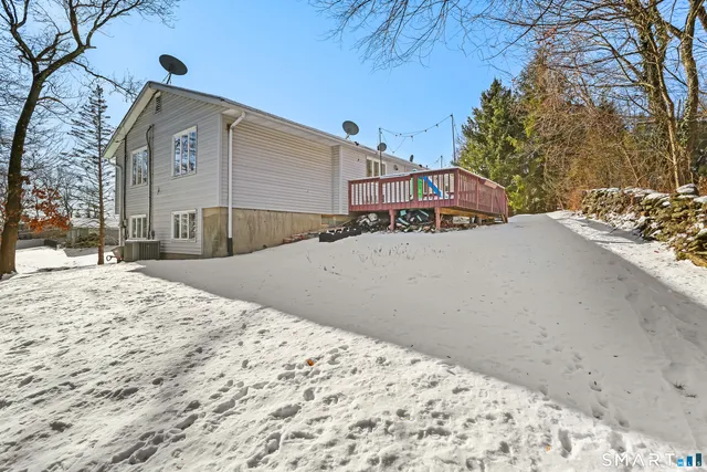 $625,000 | 37 Kitcher Court, Trumbull, CT 06611