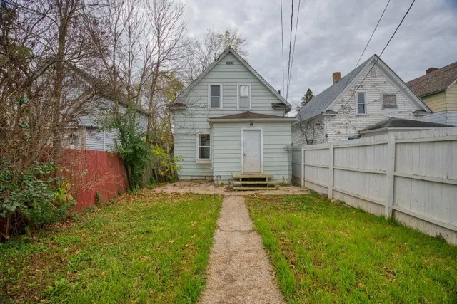 $78,500 | 304 West 3rd Avenue North, Aurora, MN 55705