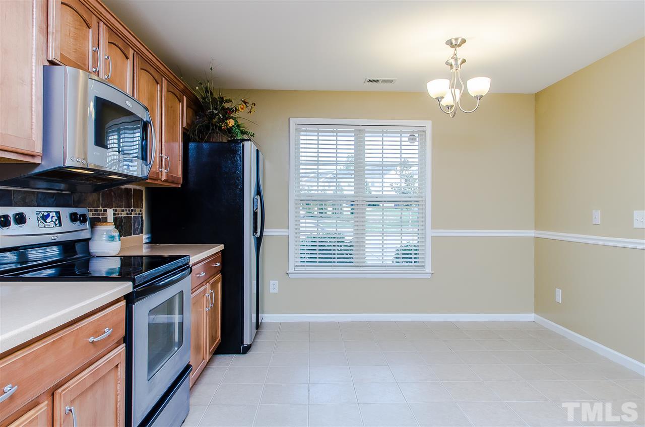 5114 Thornton Knoll Way Raleigh, NC 27616 - Photo 10 of 25
