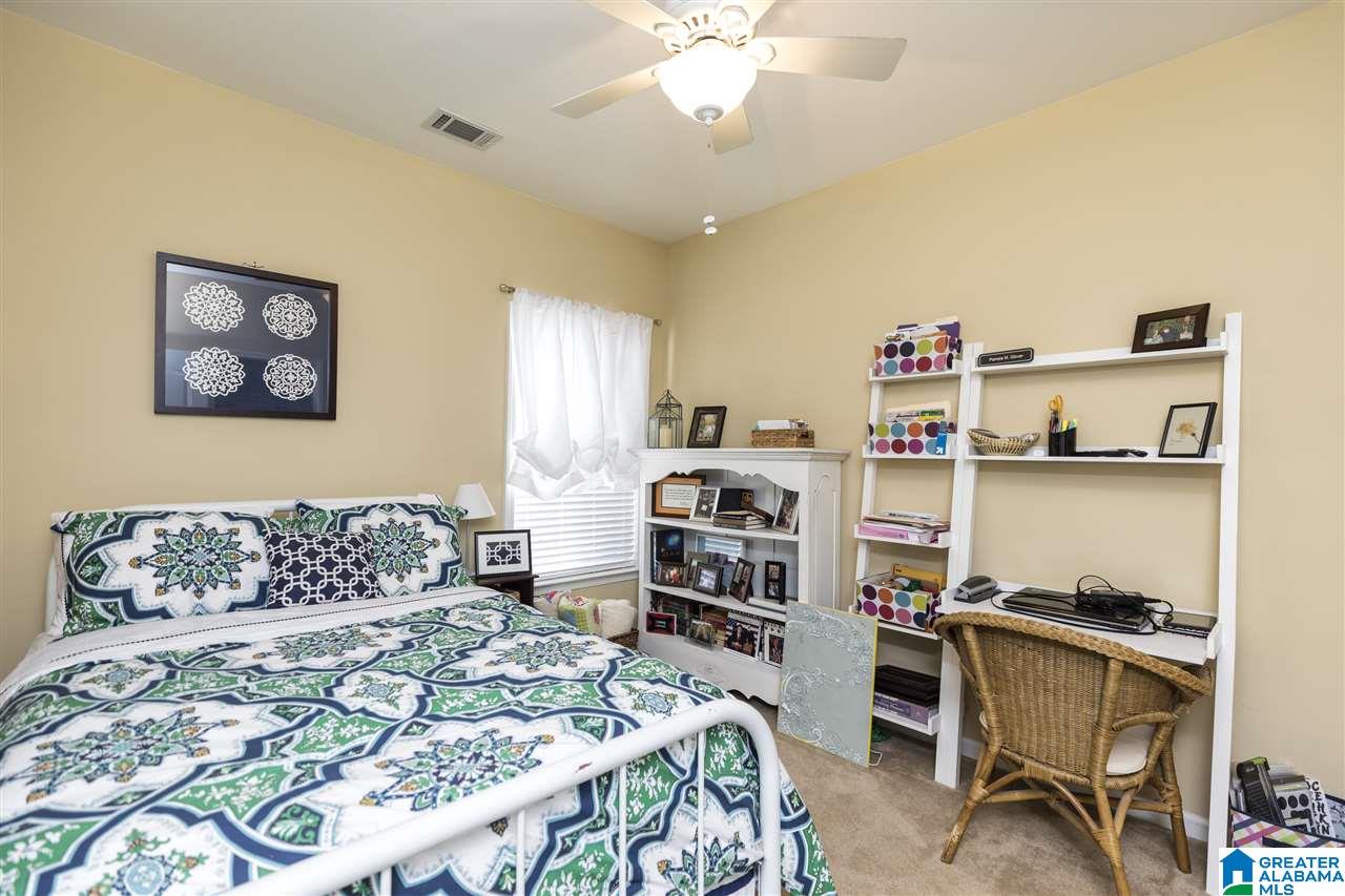 991 Valley Circle Leeds, AL 35094 - Photo 25 of 29