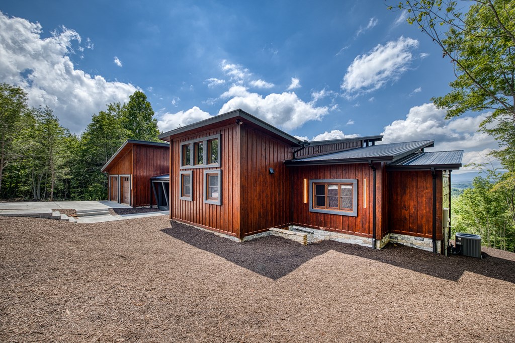 330 Cinnamon Bear Road Mineral Bluff, GA 30559 - Photo 15 of 75