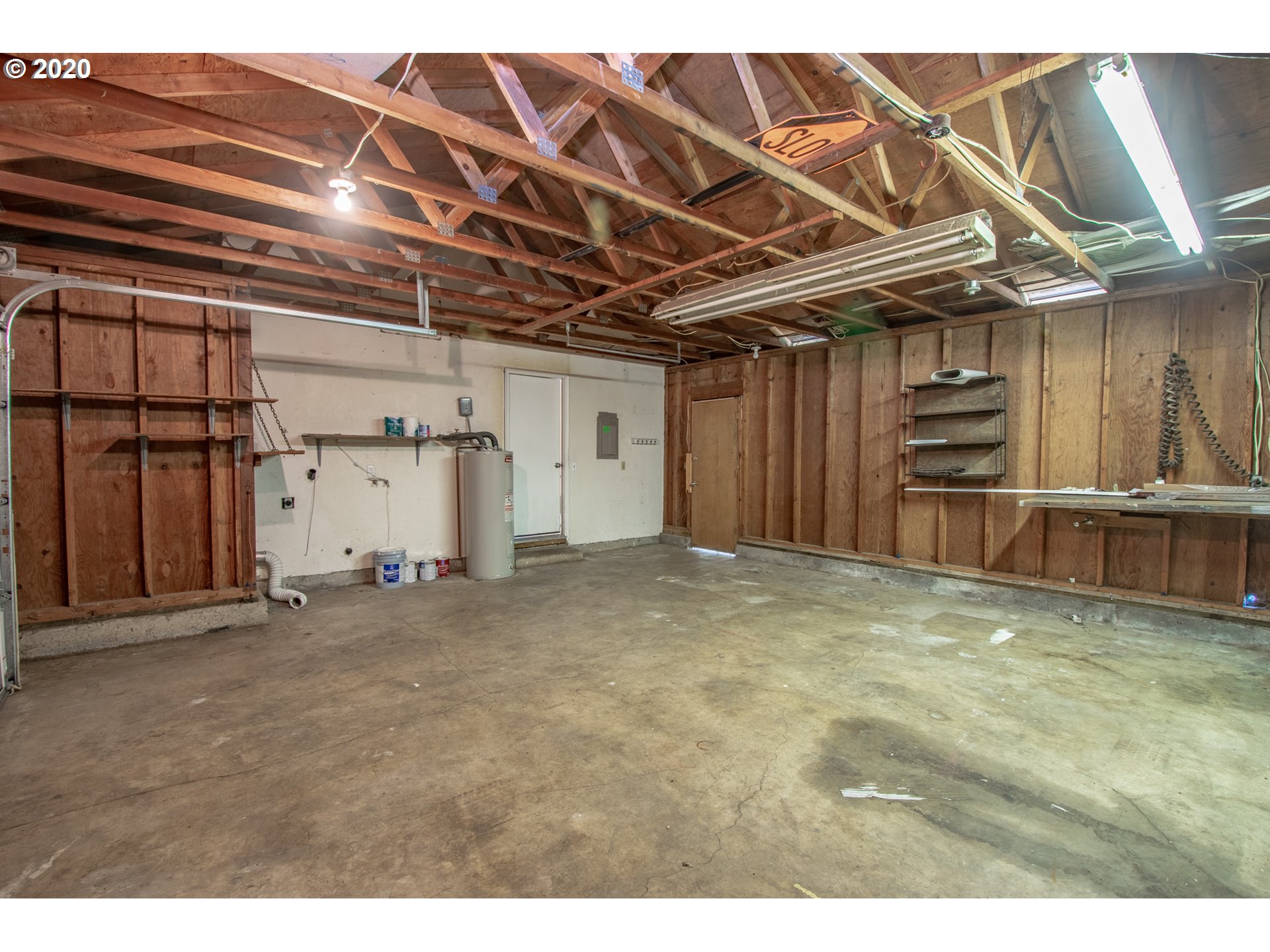 412 North 38th Place Springfield, OR 97478 - Photo 22 of 24