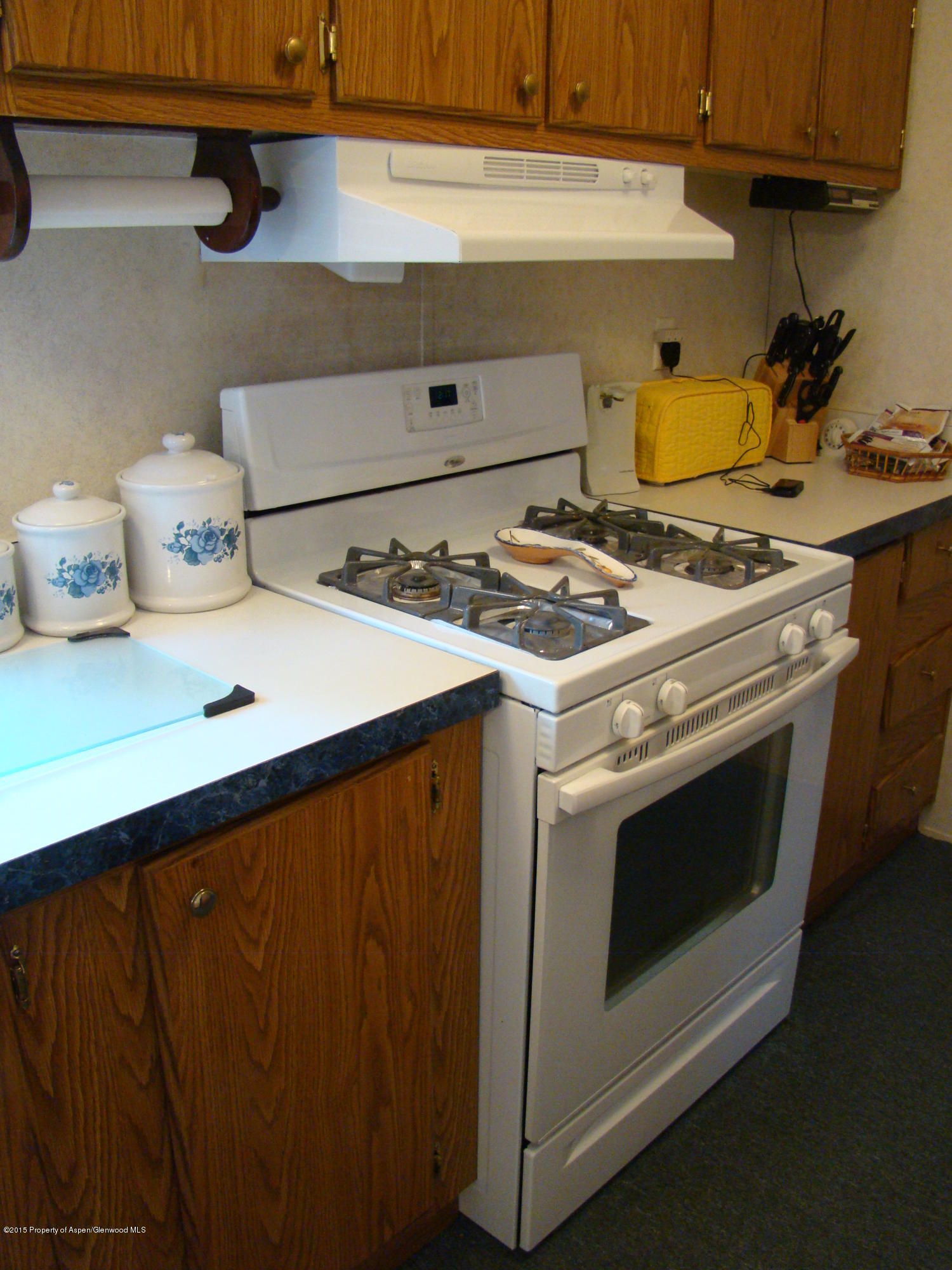 200 West 20th Street, Unit A41 Rifle, CO 81650 - Photo 8 of 14 LUSK_PH_200 W 20th A41-Kitchen4