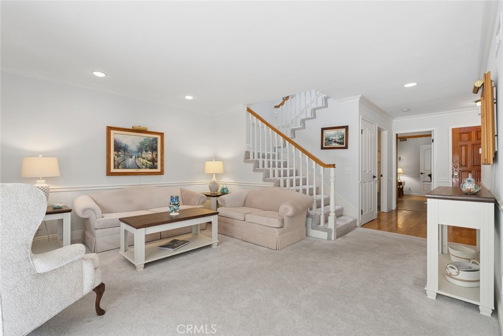 19562 Shadow Springs Way Porter Ranch, CA 91326 - Photo 6 of 57 Living Room
